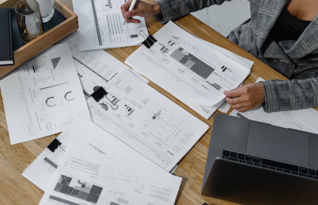 4 Tips on Spring Cleaning Your Finances